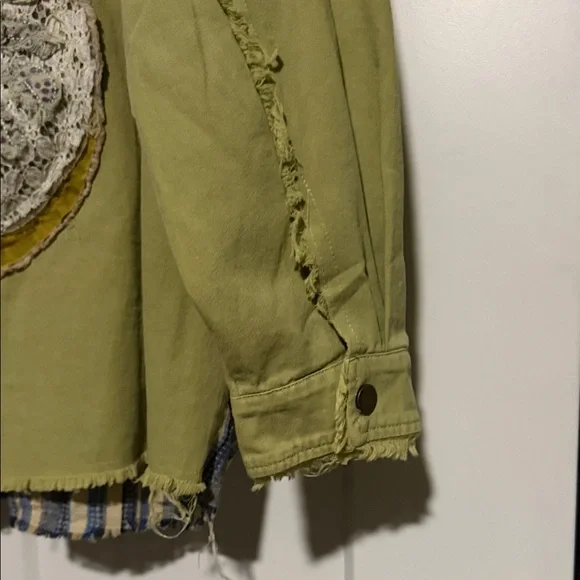 NWT Blue Velvet Butterfly Shacket - Picture 10 of 11